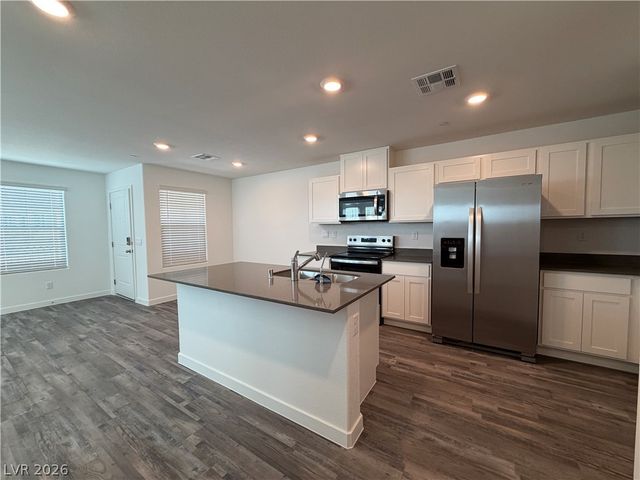 925 Violet Heron Street, Henderson, NV 89011