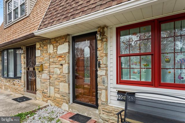 1043 FOSTER ST, Philadelphia, PA 19116