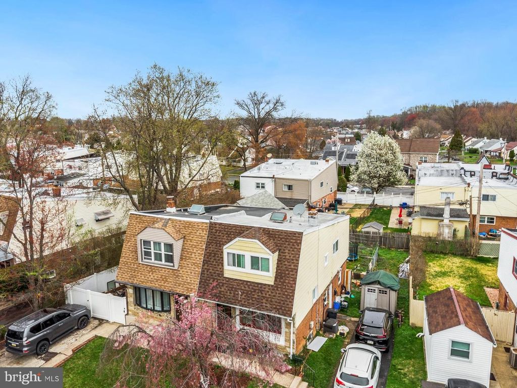 1043 FOSTER ST, Philadelphia, PA 19116