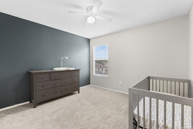 5747 COLUMBIA DR, Cibolo, TX 78108