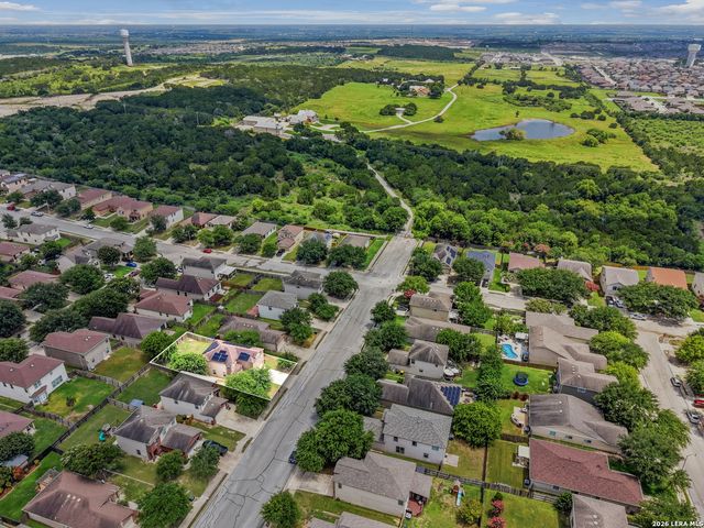 5747 COLUMBIA DR, Cibolo, TX 78108