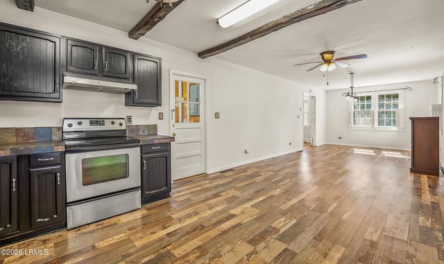 923 La Chere Street, Beaufort, SC 29902