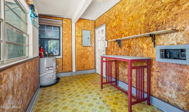 923 La Chere Street, Beaufort, SC 29902