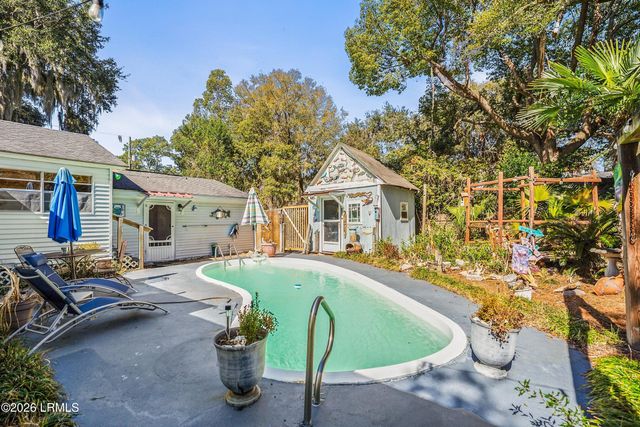 923 La Chere Street, Beaufort, SC 29902