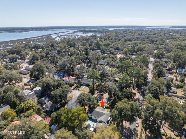 923 La Chere Street, Beaufort, SC 29902