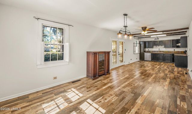 923 La Chere Street, Beaufort, SC 29902