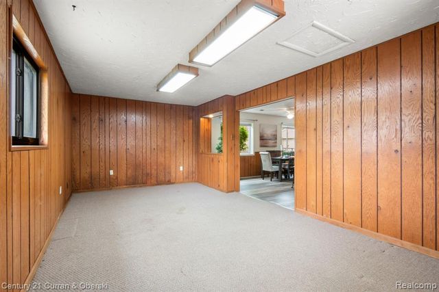 30238 S Stockton Drive, Farmington, MI 48336