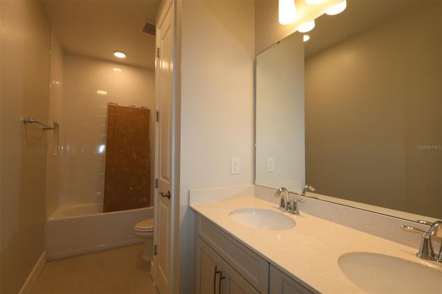 866 CREEPING FIG STREET, Apopka, FL 32703