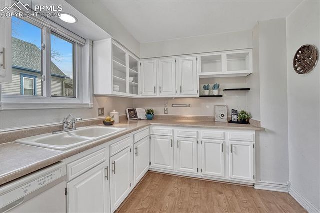 612 N Corona Street, Colorado Springs, CO 80903