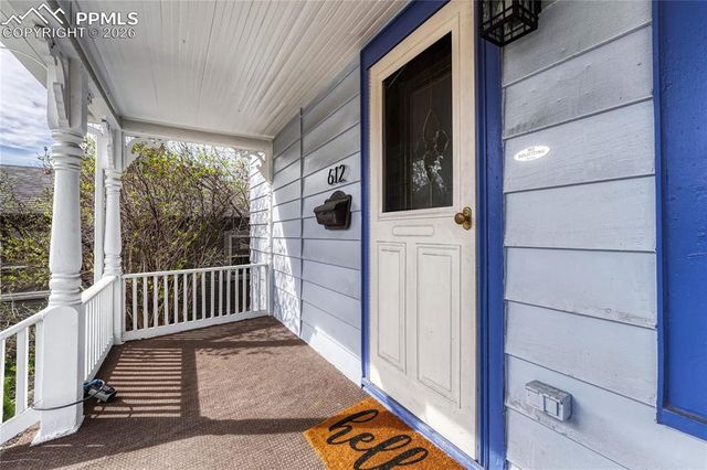 612 N Corona Street, Colorado Springs, CO 80903