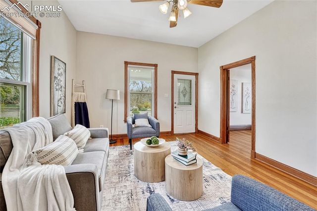 612 N Corona Street, Colorado Springs, CO 80903