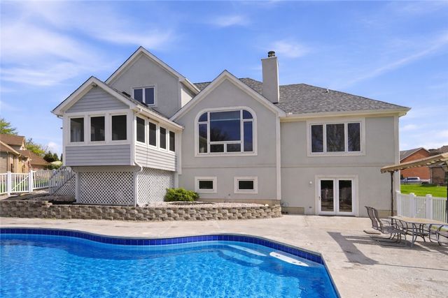 5201 Kingsfjord Court, West Chester, OH 45069