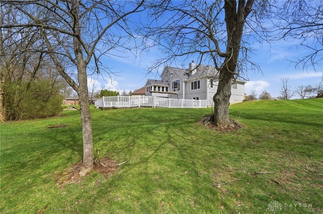 5201 Kingsfjord Court, West Chester, OH 45069