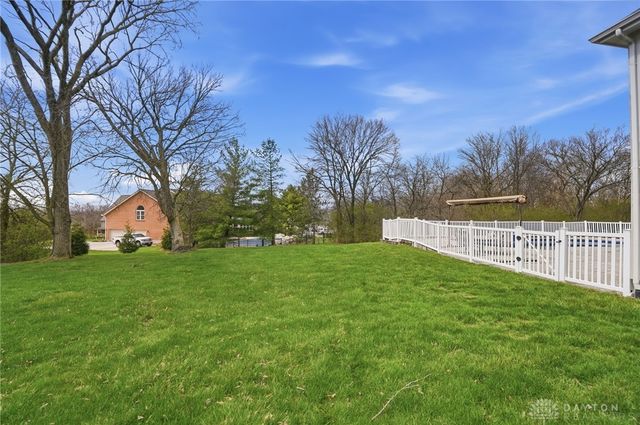 5201 Kingsfjord Court, West Chester, OH 45069