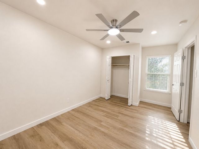 300 Lamesa Court, Irving, TX 75063