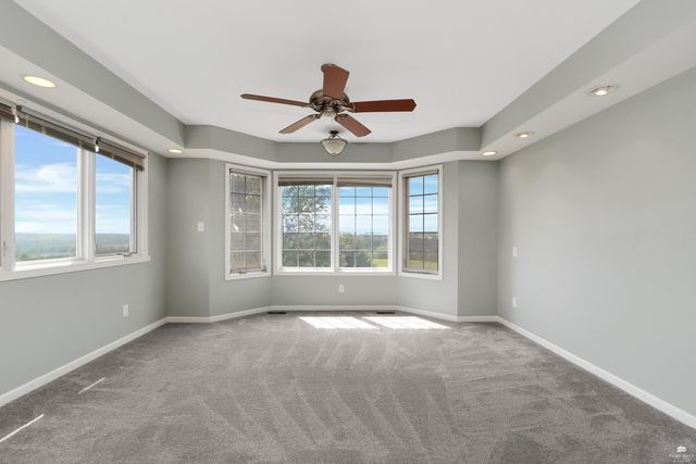 1604 Wyndham Heights Drive, Manhattan, KS 66503