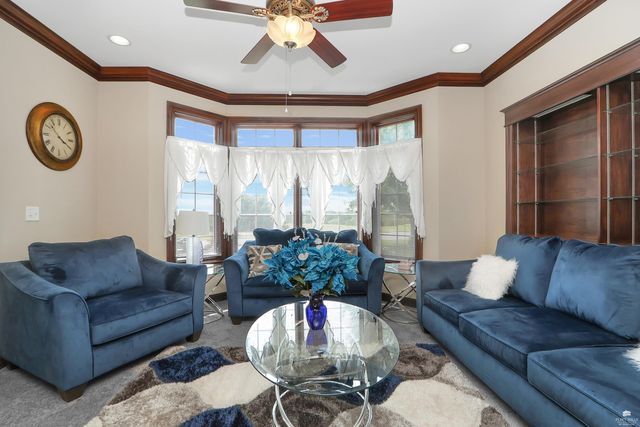 1604 Wyndham Heights Drive, Manhattan, KS 66503