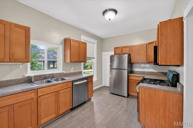 2441 Ackerman Avenue, St Louis, MO 63114