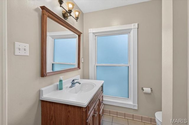 2441 Ackerman Avenue, St Louis, MO 63114