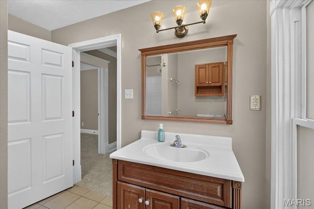 2441 Ackerman Avenue, St Louis, MO 63114