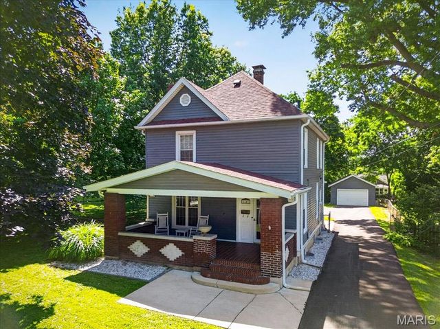 2441 Ackerman Avenue, St Louis, MO 63114