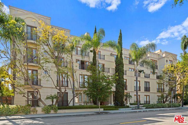 137 S Spalding Drive 304, Beverly Hills, CA 90212