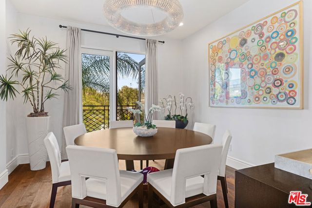 137 S Spalding Drive 304, Beverly Hills, CA 90212