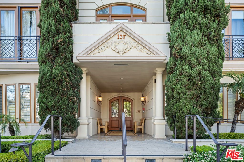 137 S Spalding Drive 304, Beverly Hills, CA 90212