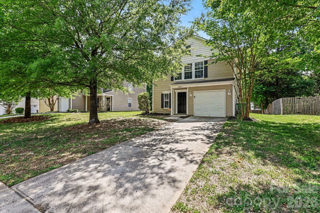 12425 Stowe Acres Drive, Charlotte, NC 28262
