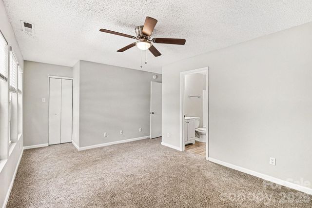 12425 Stowe Acres Drive, Charlotte, NC 28262