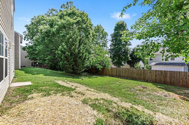 12425 Stowe Acres Drive, Charlotte, NC 28262