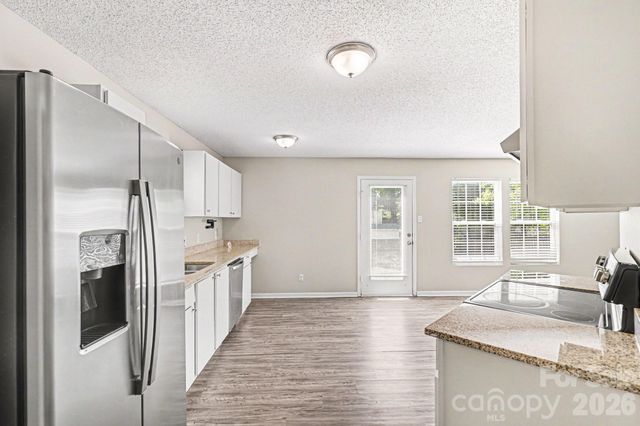 12425 Stowe Acres Drive, Charlotte, NC 28262
