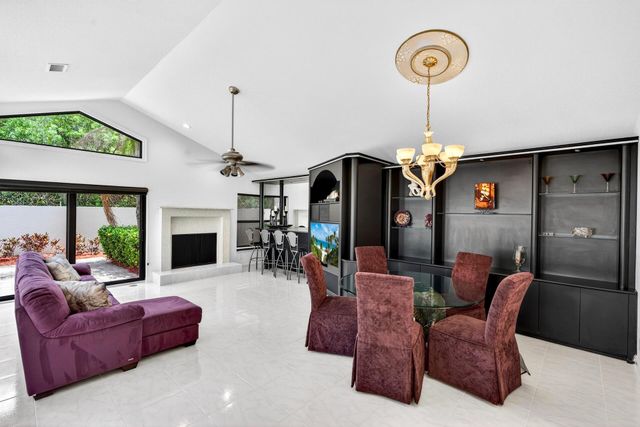 21849 Town Place Drive, Boca Raton, FL 33433