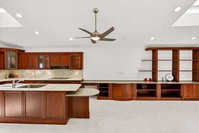 21849 Town Place Drive, Boca Raton, FL 33433
