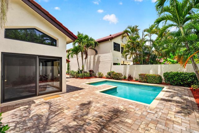 21849 Town Place Drive, Boca Raton, FL 33433