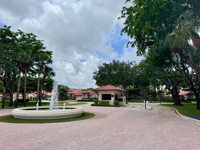 21849 Town Place Drive, Boca Raton, FL 33433