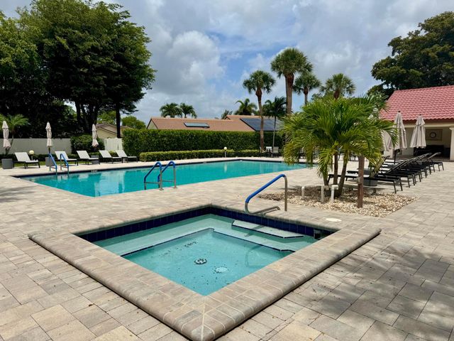 21849 Town Place Drive, Boca Raton, FL 33433