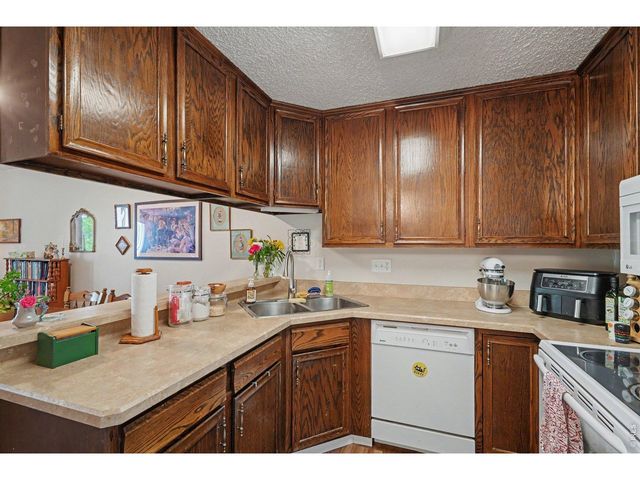 3460 S Poplar St S 106, Denver, CO 80224