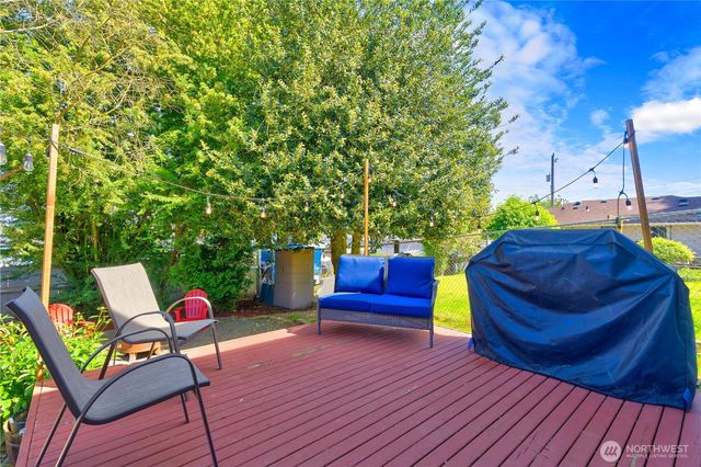 7708 35th Avenue S, Seattle, WA 98118
