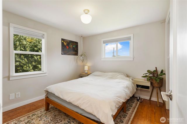7708 35th Avenue S, Seattle, WA 98118