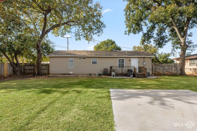 1101 SHADY LANE, Burkburnett, TX 76354