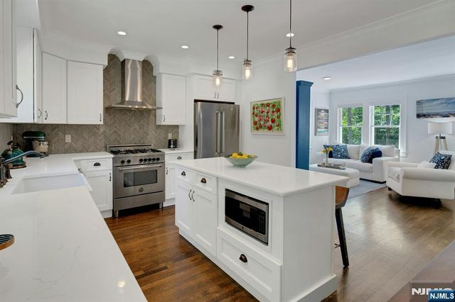 129 Mount Hebron Road, Montclair, NJ 07043