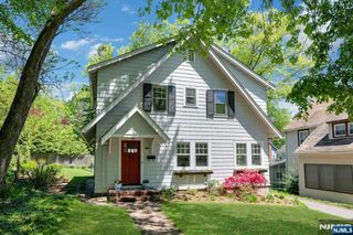 129 Mount Hebron Road, Montclair, NJ 07043