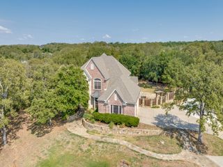 10783 Stagecoach Pass, Pilot Point, TX 76258