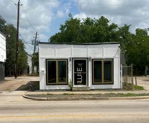 6319 Lyons Avenue, Houston, TX 77020