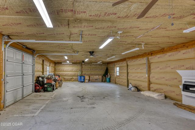 2736 E 15th Street, Joplin, MO 64801