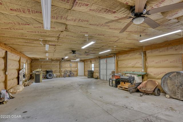 2736 E 15th Street, Joplin, MO 64801