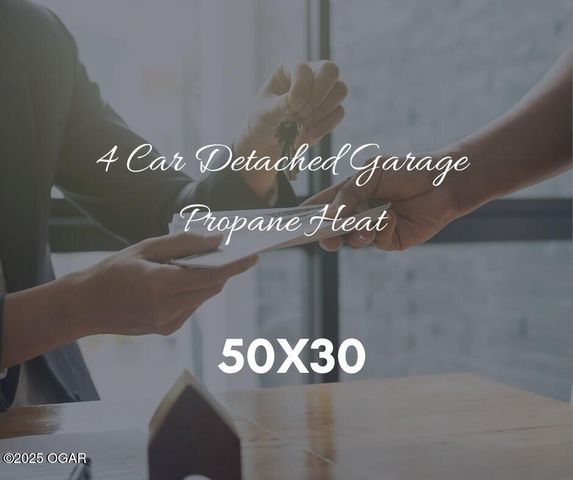 2736 E 15th Street, Joplin, MO 64801