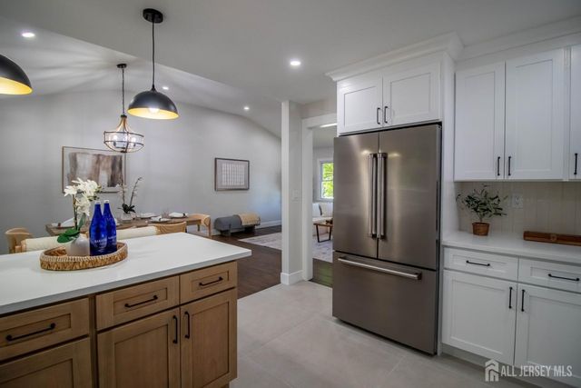 22 Agate Road, East Brunswick, NJ 08816