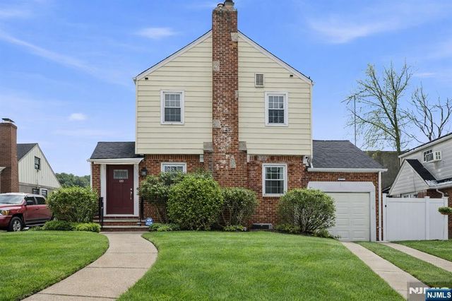 86 Knapp Place, Englewood, NJ 07631